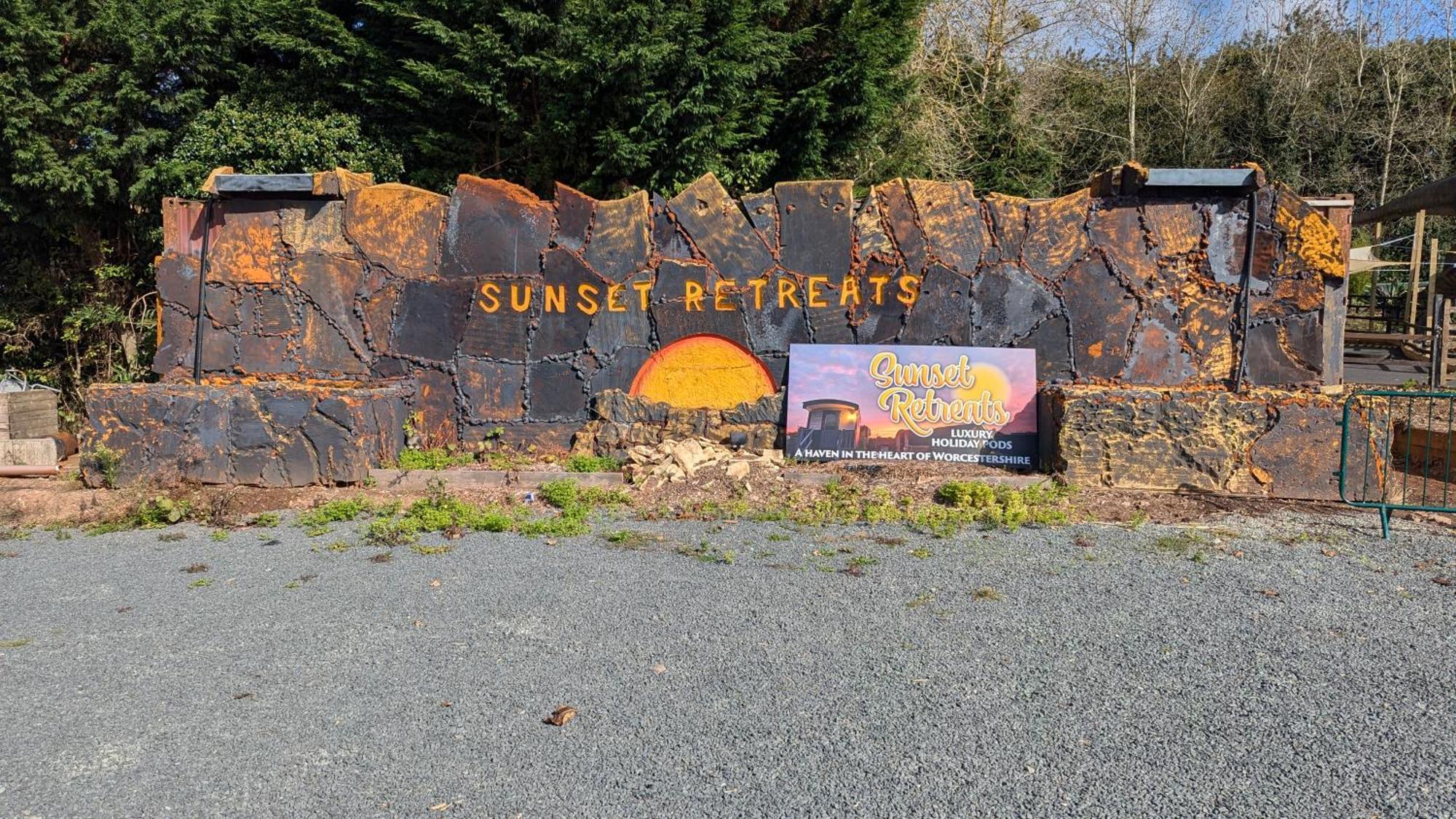 הוילה וורצ'סטר Sunset Retreats The Double Hobbit מראה חיצוני תמונה